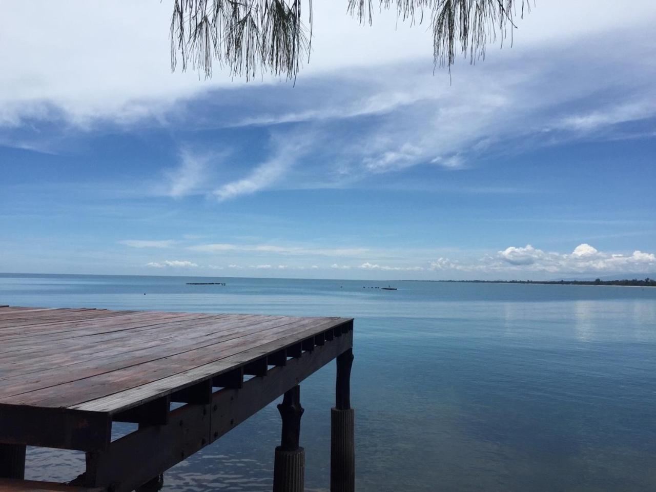 Issara Beach Resort Sichon Exterior foto